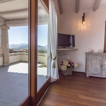 Cala Di Luce - Teloni * San Teodoro (Sardinia)