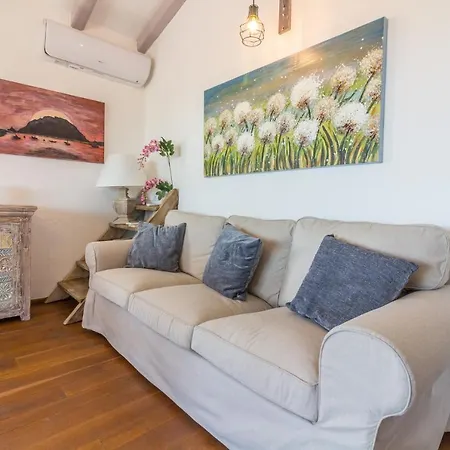 Cala Di Luce - Teloni サン・テオドーロ