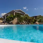 Villa Cala Di Luce - Teloni *